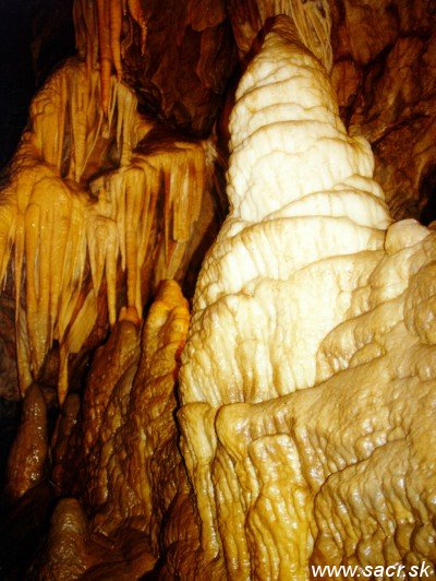 Grotta di Bystrianska