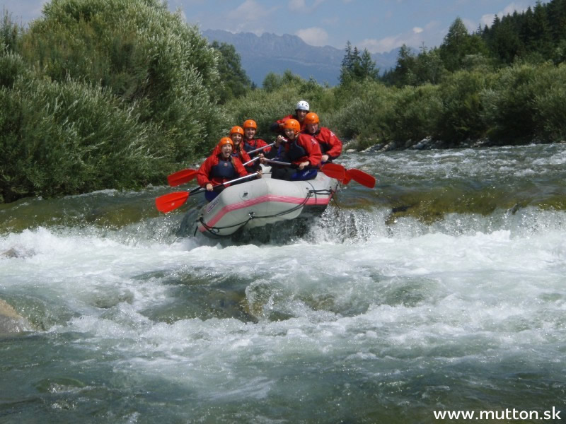 Rafting the river Bela